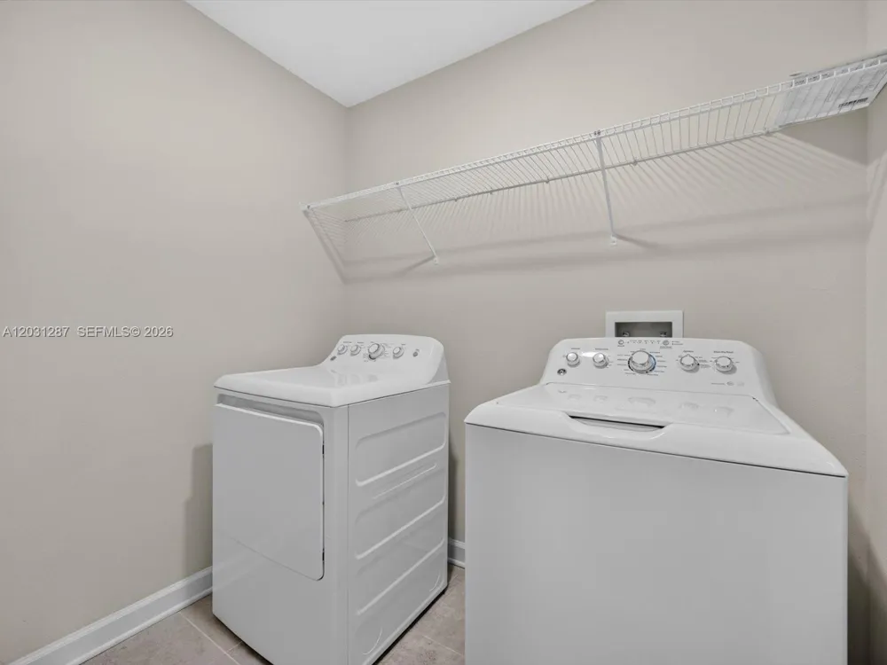 1152 Trappers Trail Loop Davenport, FL 33896