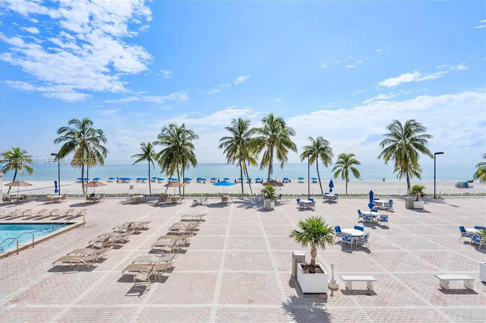 2301 S Ocean Dr #1406 Hollywood, FL 33019