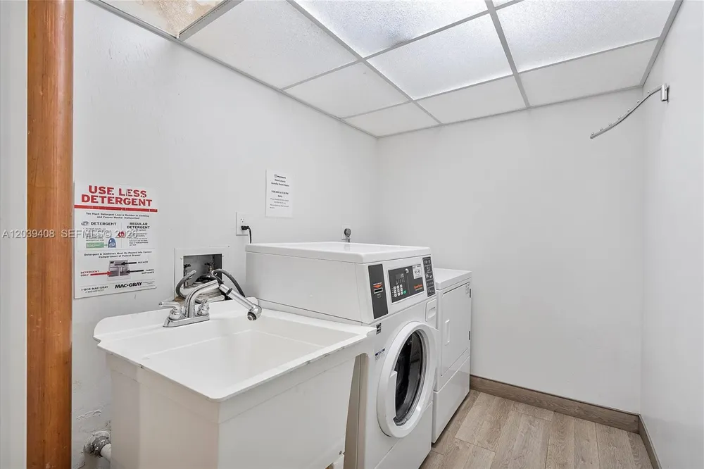 2301 S Ocean Dr #1406 Hollywood, FL 33019