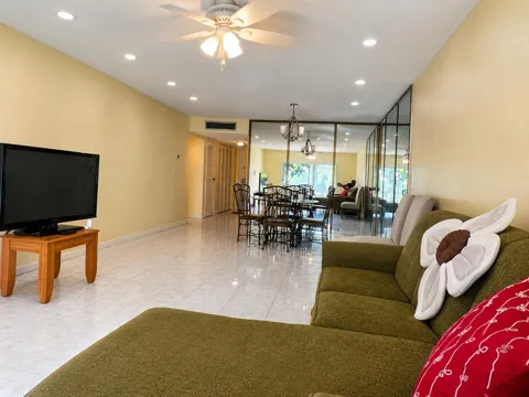 6101 Falls Cir Drive #310