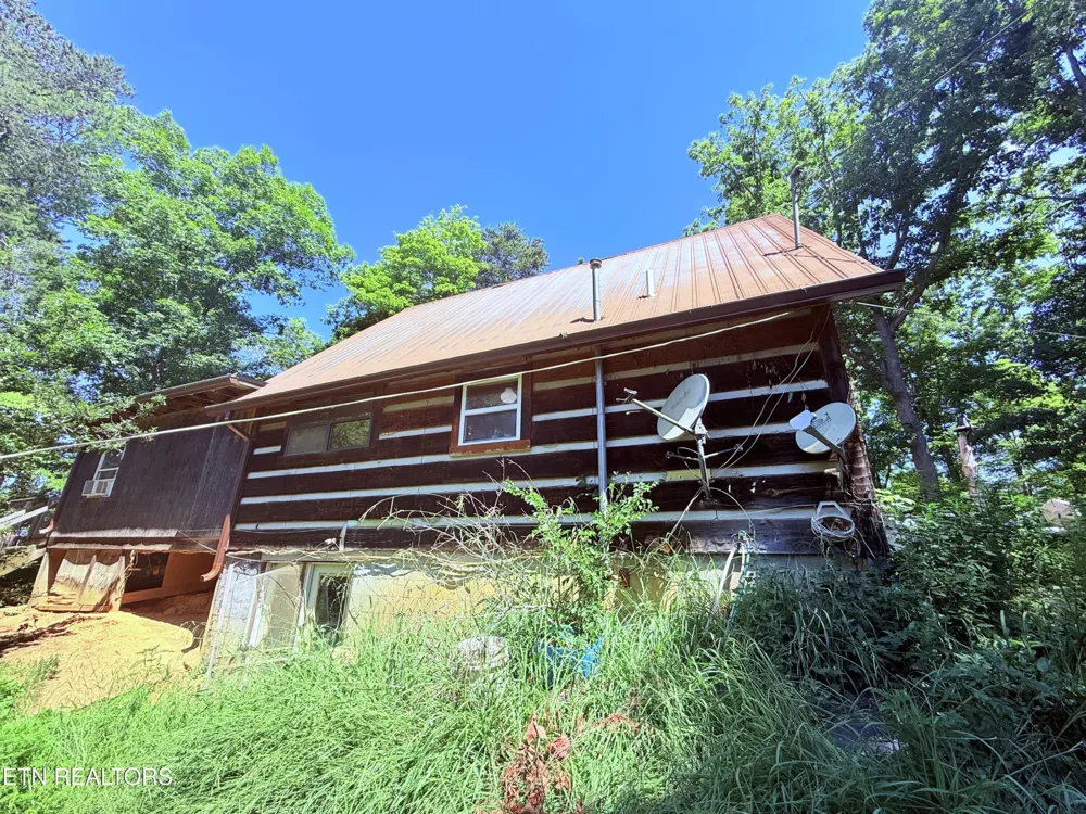 1040 Sturmhaben Way Newport, TN 37821