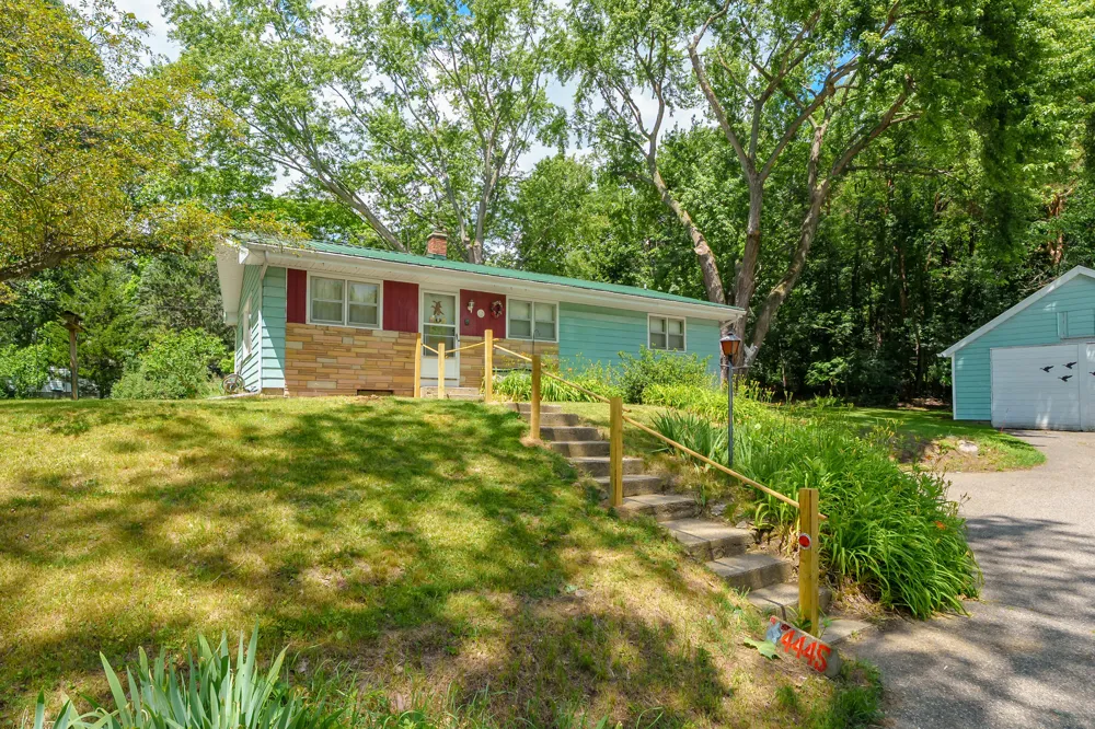 4445 Sassafras Lane Bedford Charter Township, MI 49017
