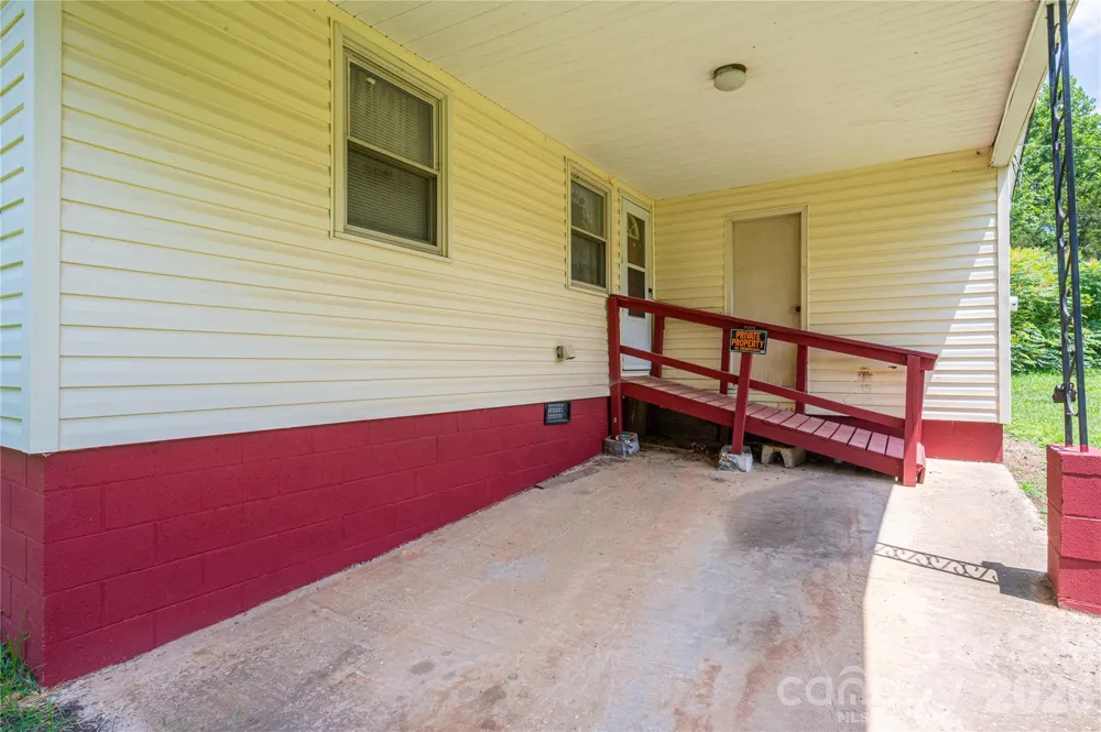 455 Huffman Road Blacksburg, SC 29702
