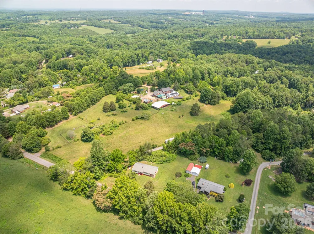 455 Huffman Road Blacksburg, SC 29702