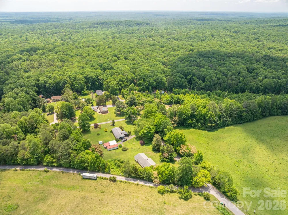 455 Huffman Road Blacksburg, SC 29702