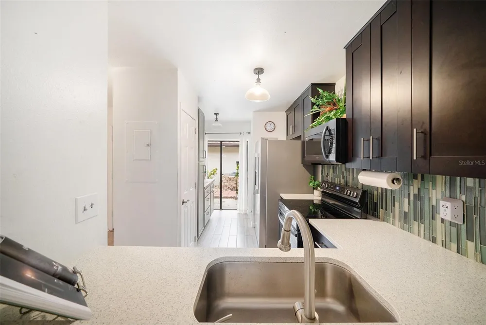 1923 BAYSHORE COURT Safety Harbor, FL 34695