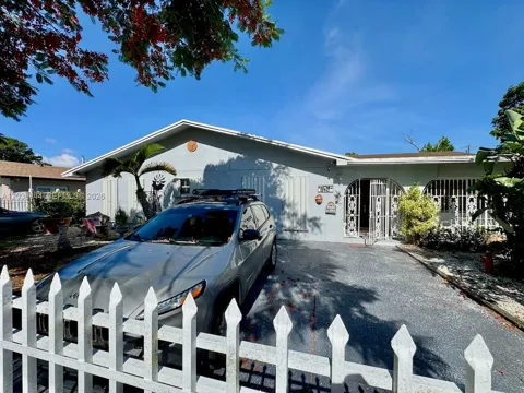 15940 NW 37th Pl