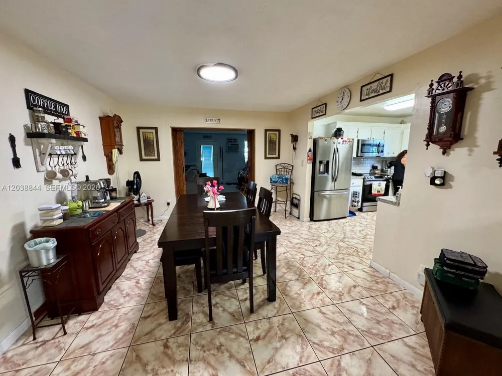 15940 NW 37th Pl Miami Gardens, FL 33054