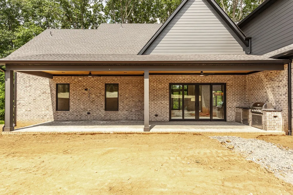 800 Bowling Branch Rd Cottontown, TN 37048
