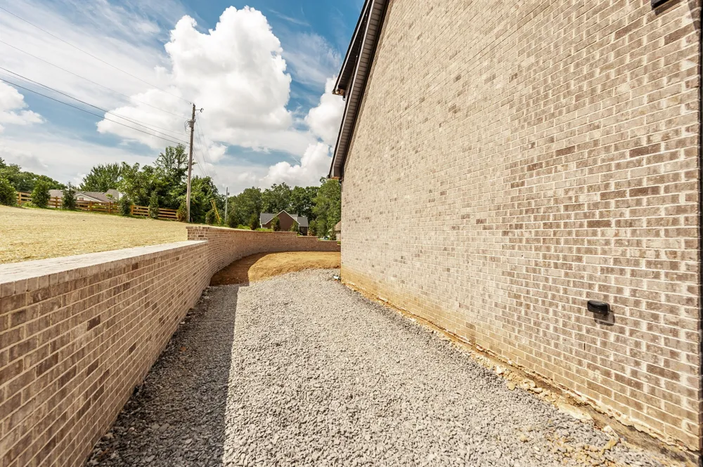 800 Bowling Branch Rd Cottontown, TN 37048