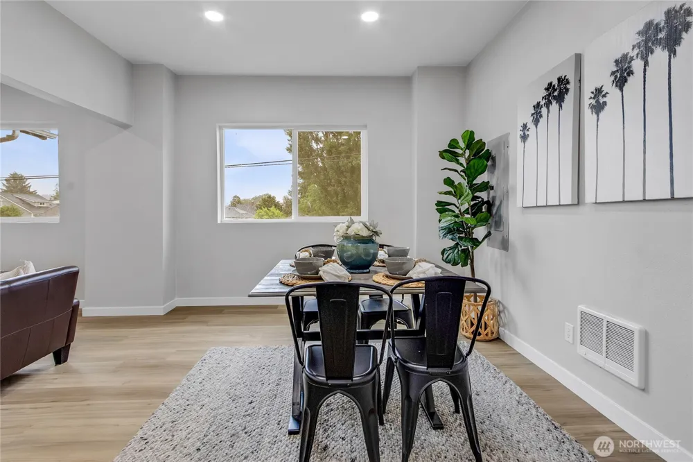 307 S Exchange Street Aberdeen, WA 98520