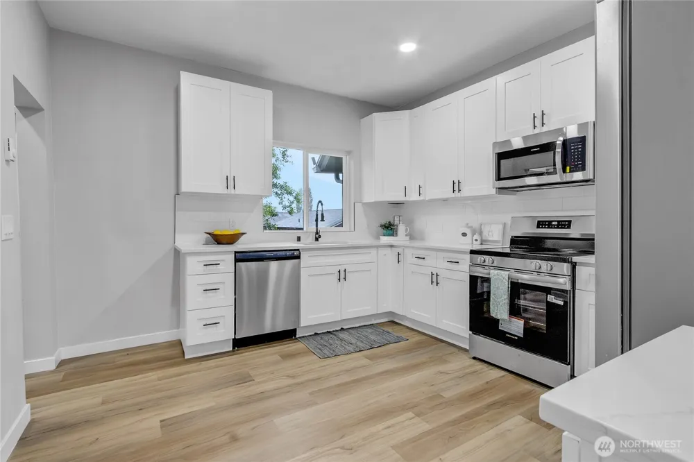 307 S Exchange Street Aberdeen, WA 98520
