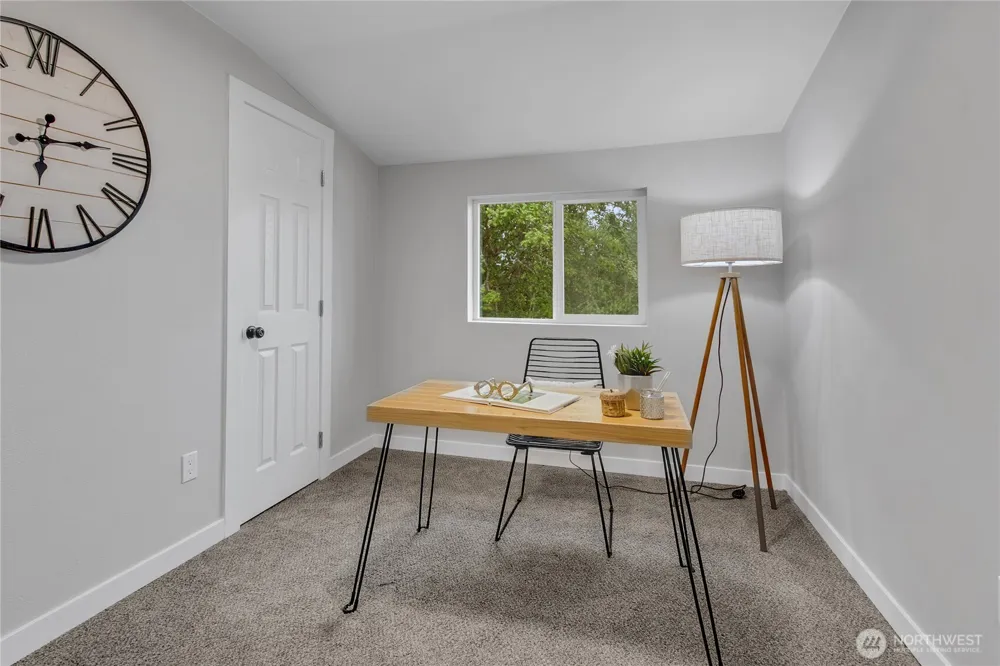 307 S Exchange Street Aberdeen, WA 98520