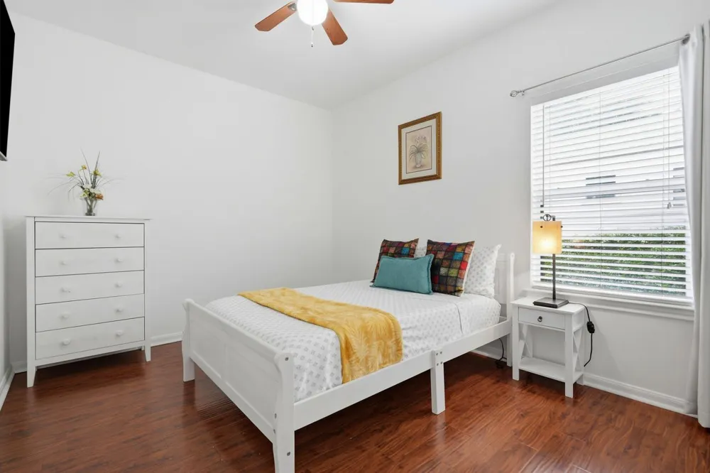 267 Mooring Circle Lakeway, TX 78734