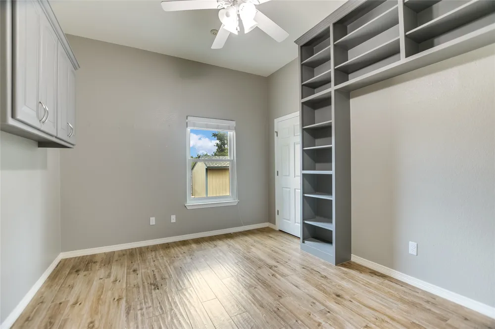 1002 Madison Circle Marble Falls, TX 78654