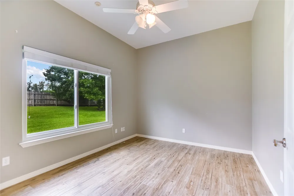 1002 Madison Circle Marble Falls, TX 78654