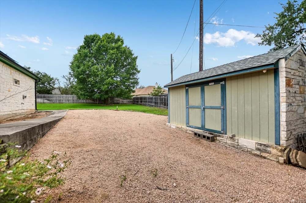 1002 Madison Circle Marble Falls, TX 78654