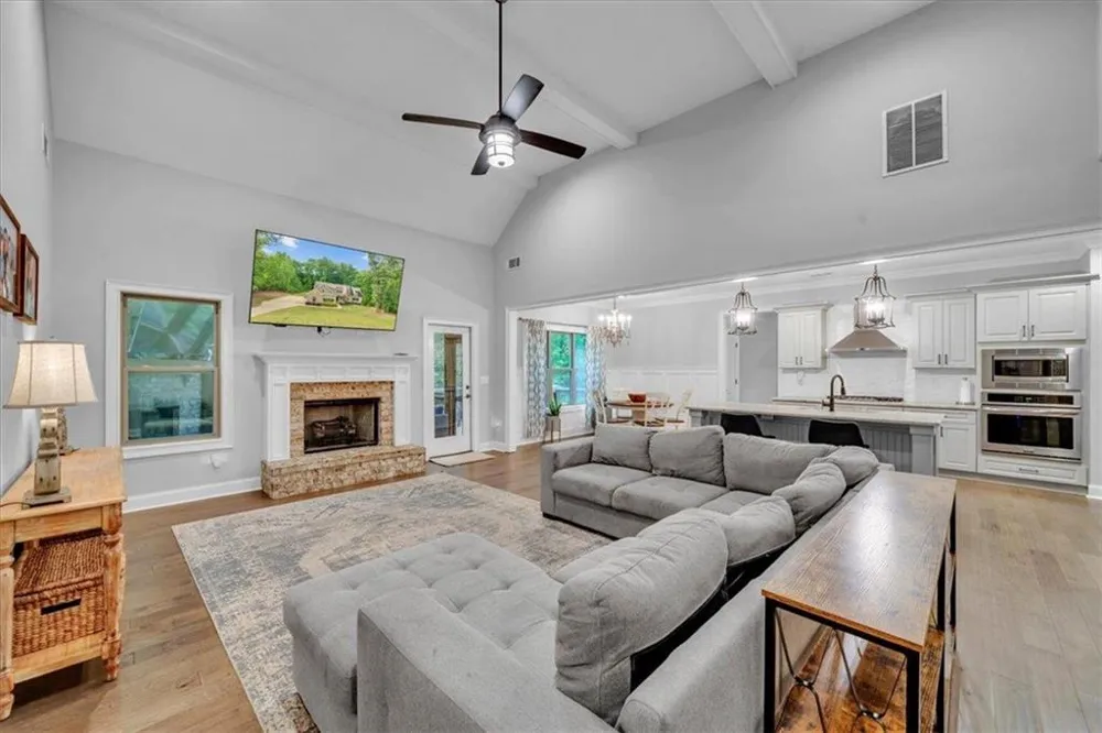 103 Heights Avenue Forsyth, GA 31029