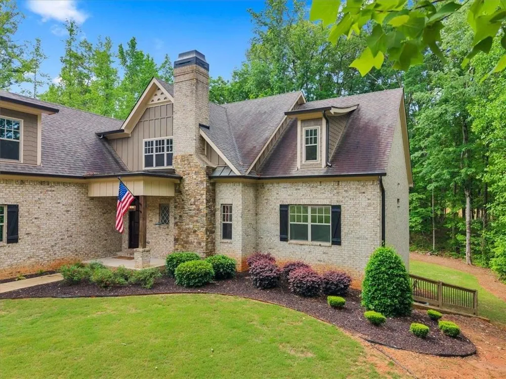 103 Heights Avenue Forsyth, GA 31029
