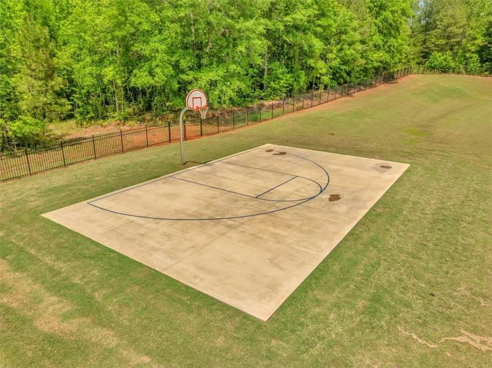 103 Heights Avenue Forsyth, GA 31029