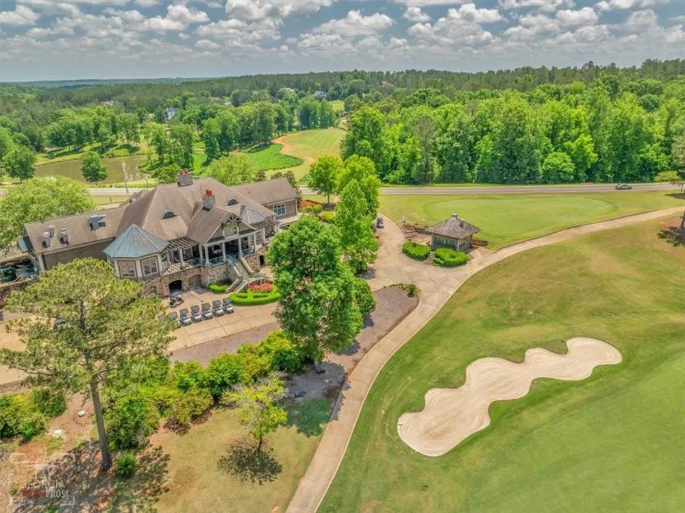 103 Heights Avenue Forsyth, GA 31029