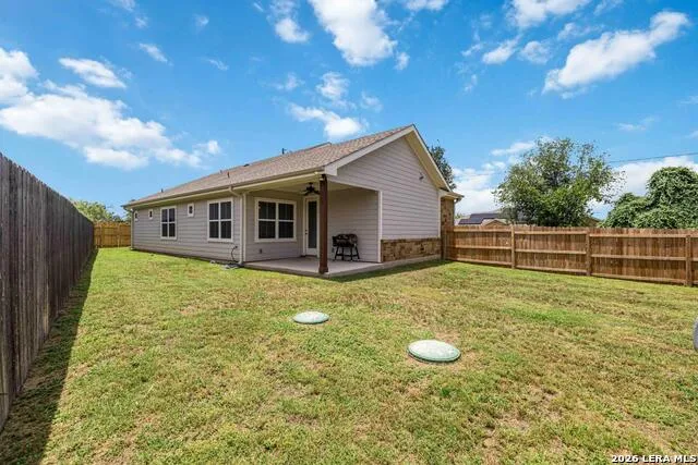 1512 Stonecrest Dr Granite Shoals, TX 78654