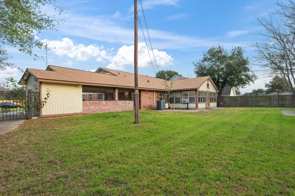 2606 Melba Circle Bryan, TX 77802
