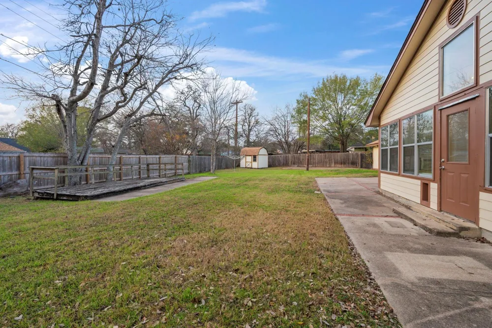 2606 Melba Circle Bryan, TX 77802