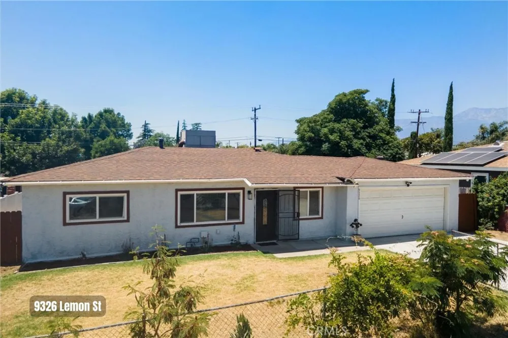 9326 Lemon Street Fontana, CA 92335
