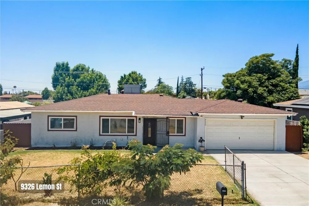 9326 Lemon Street Fontana, CA 92335