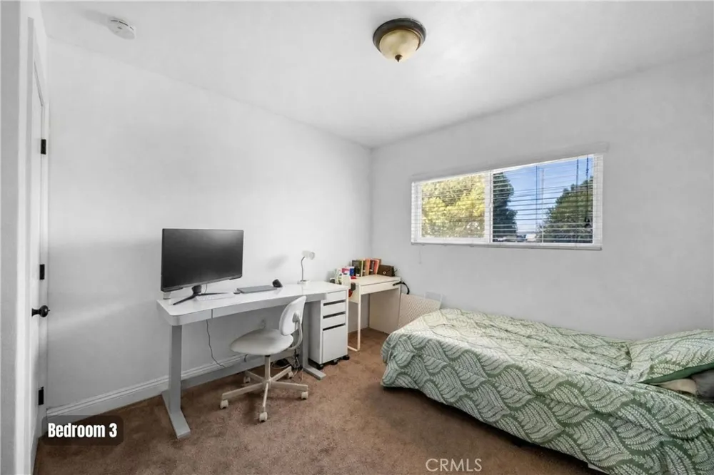 9326 Lemon Street Fontana, CA 92335