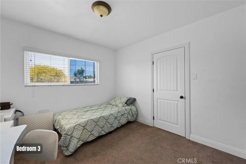 9326 Lemon Street Fontana, CA 92335