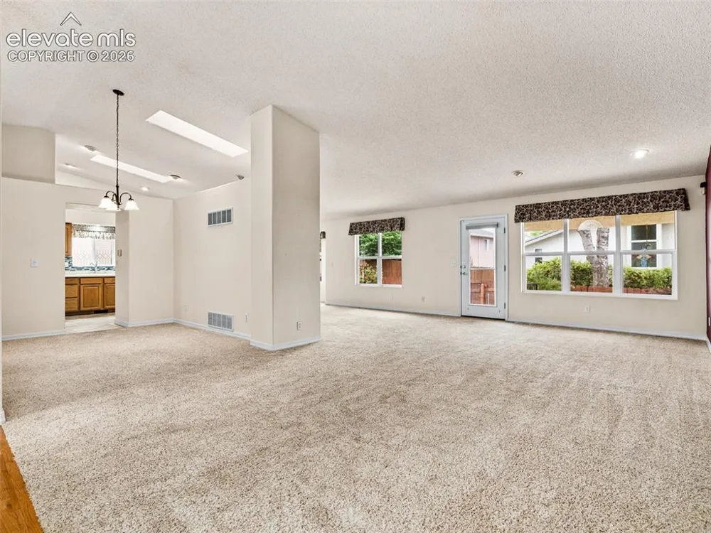 10 Brave Eagle Court Pueblo, CO 81001