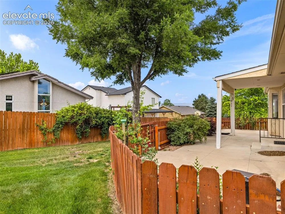 10 Brave Eagle Court Pueblo, CO 81001