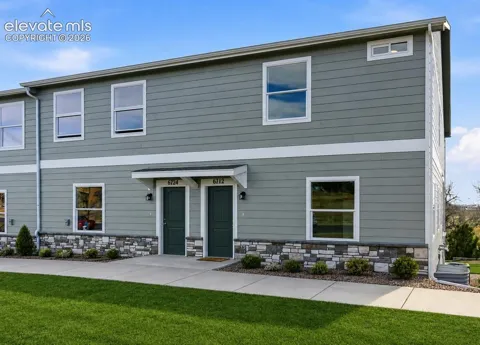 6736 Condor Hill Heights