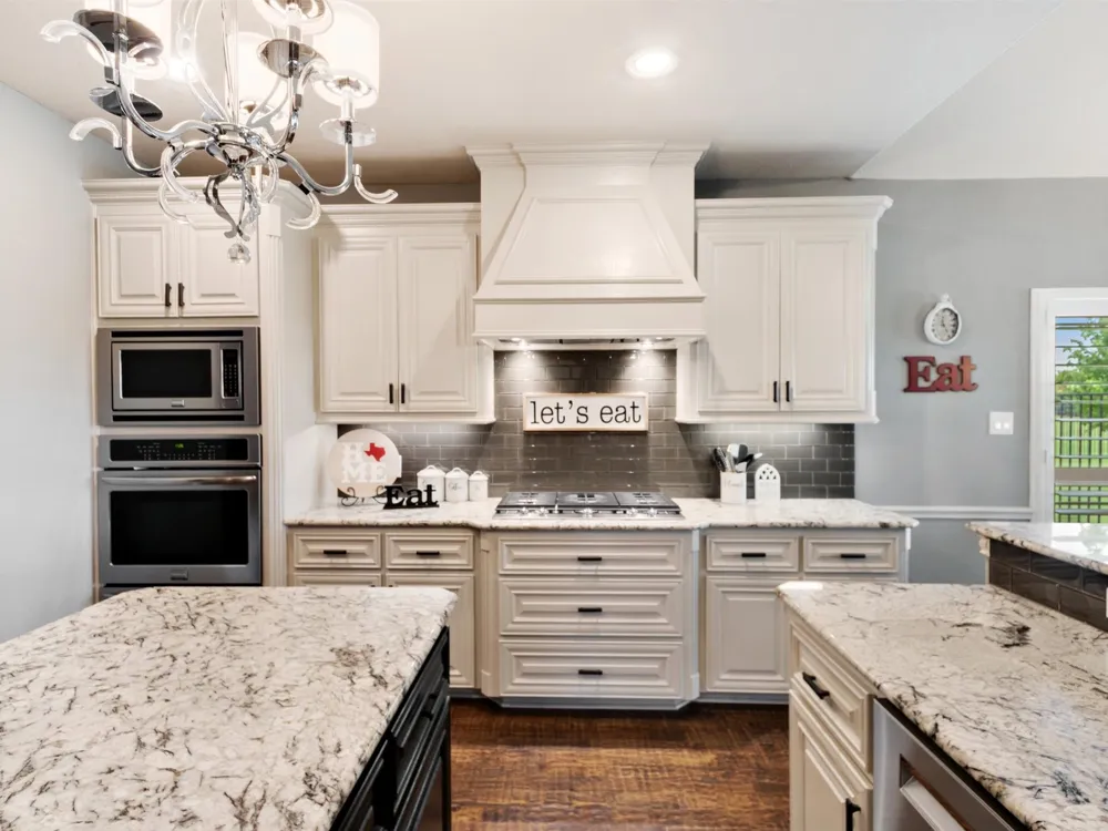 178 Las Colinas Trail Cross Roads, TX 76227