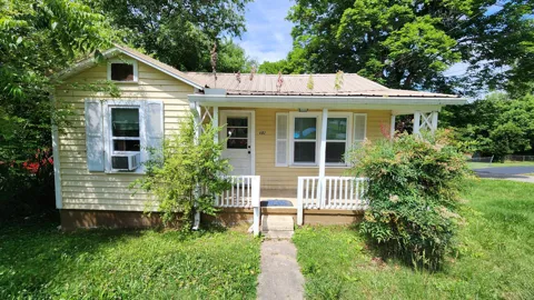 602 Baker Street