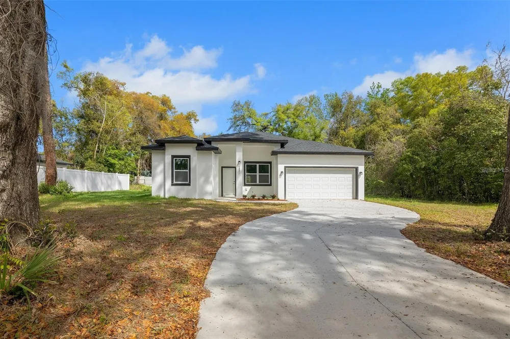 1221 SW 5TH STREET ocala, FL 34471