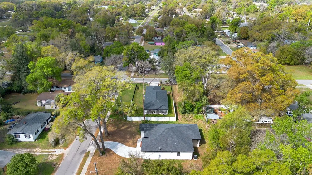 1221 SW 5TH STREET ocala, FL 34471