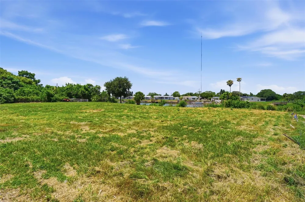 1504 JACKSON DRIVE Holiday, FL 34691