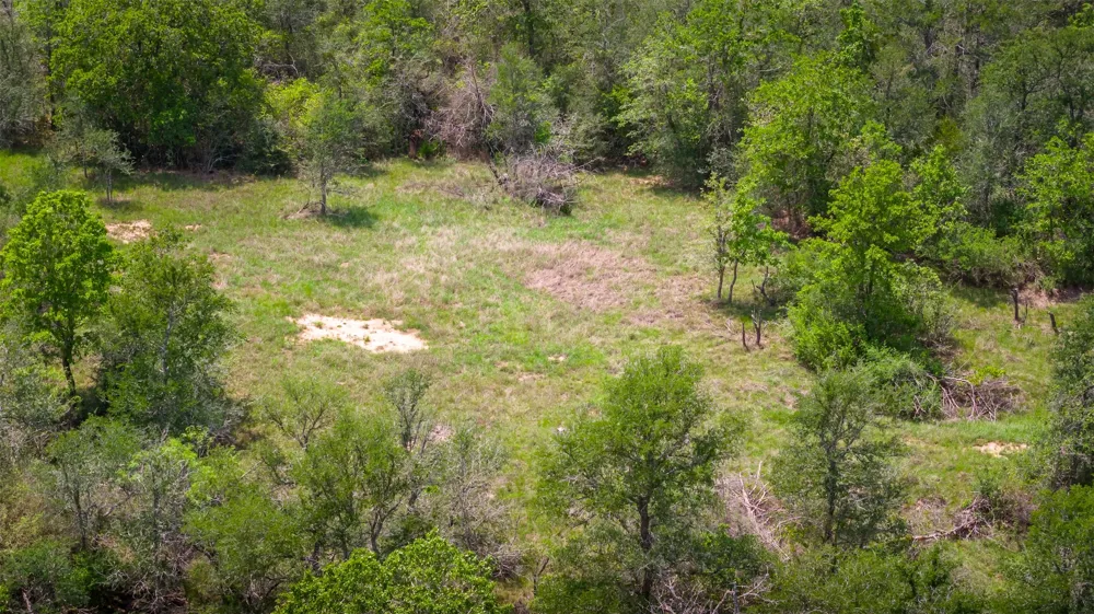 4082 Old Colony Line Road Lockhart, TX 78644