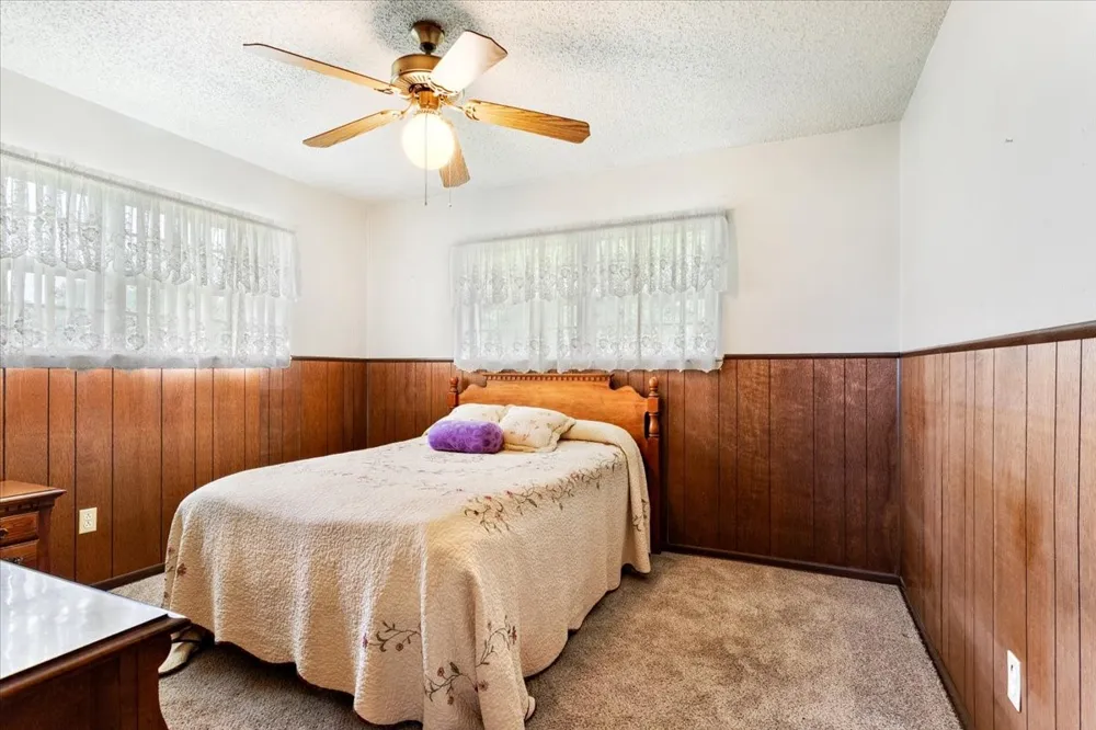 3472 Desvoignes Road Denison, TX 75021