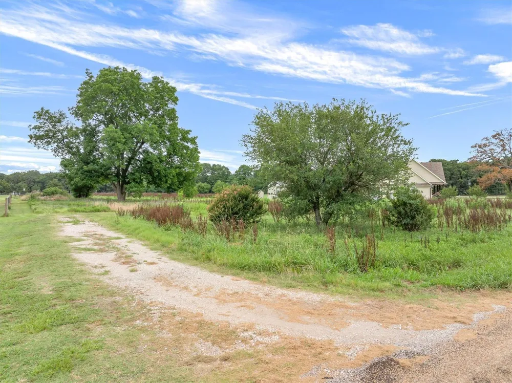 1 Vz County Road 2511 Canton, TX 75103