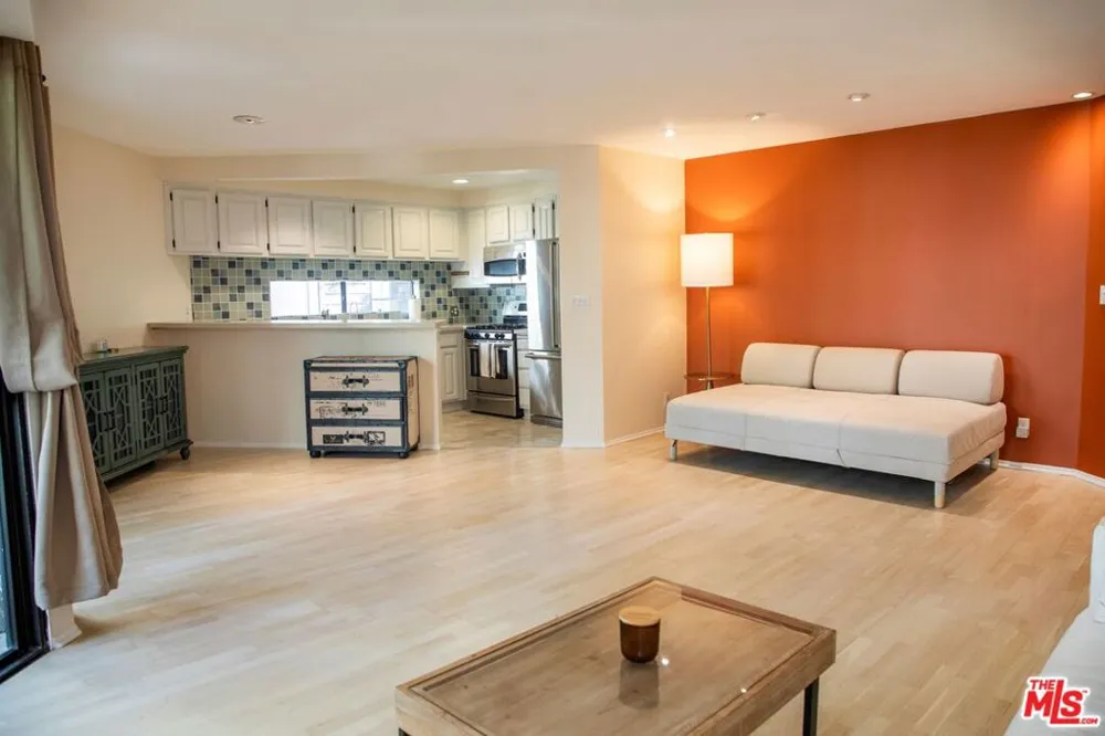 950 Kings Road #245 West Hollywood, CA 90069