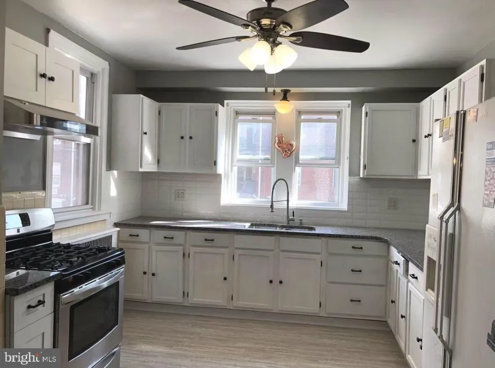 3342 LONGSHORE AVENUE Philadelphia, PA 19149