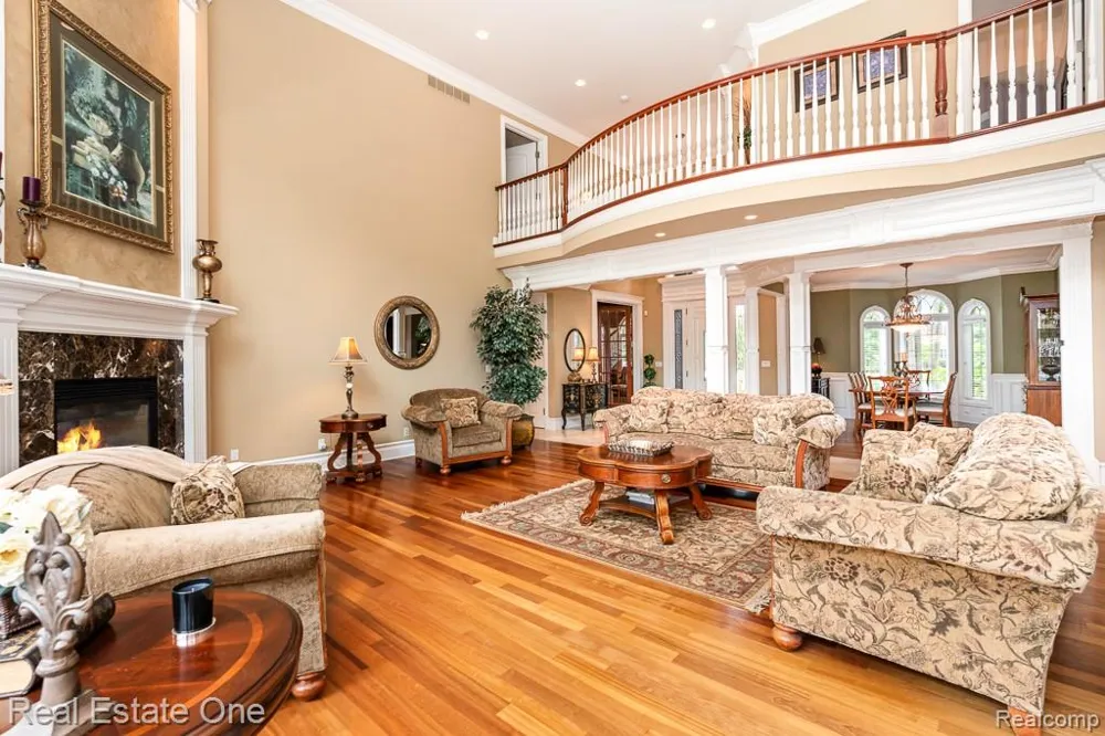 2737 Pebble Beach Drive Oakland Charter Township, MI 48363