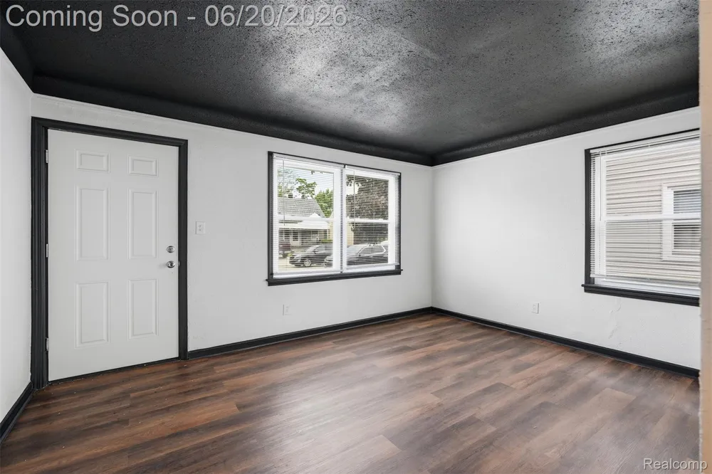 4127 17th Street Ecorse City, MI 48229
