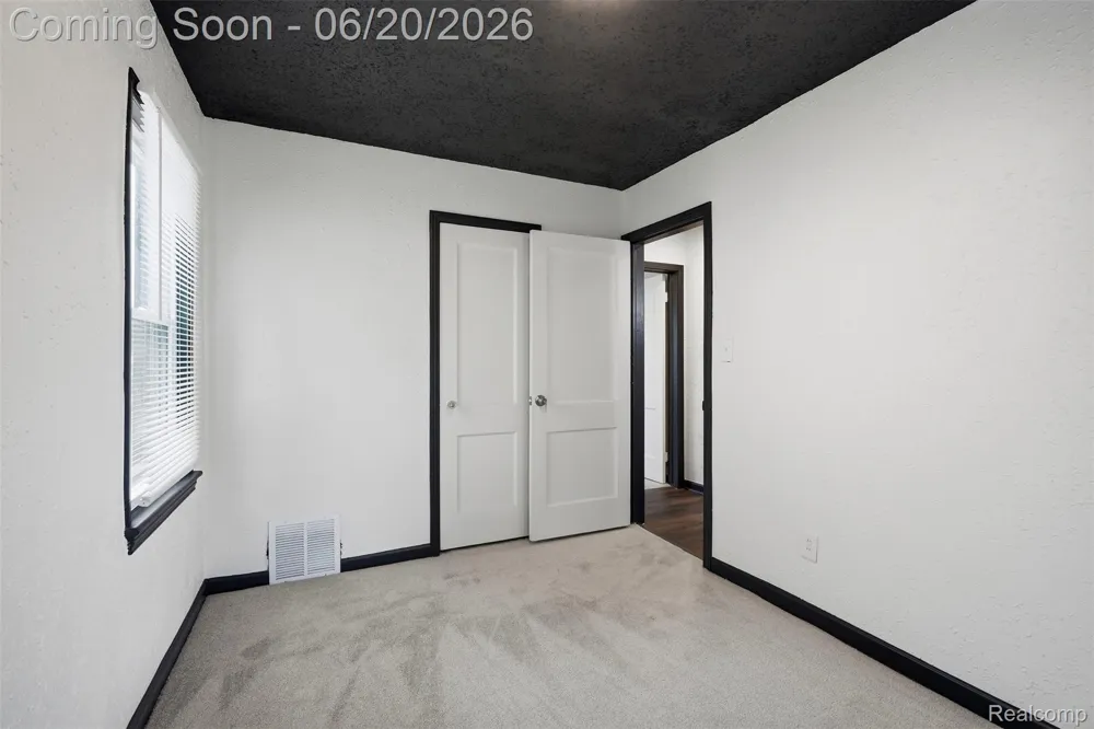 4127 17th Street Ecorse City, MI 48229
