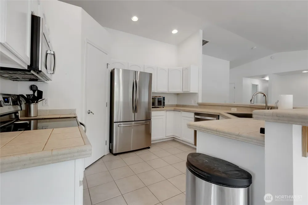 12311 Holtz Road E Eatonville, WA 98328