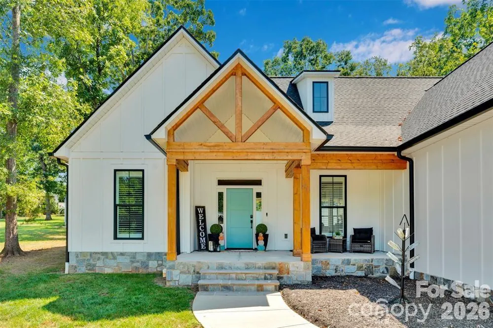 2754 Emperor Street Claremont, NC 28610